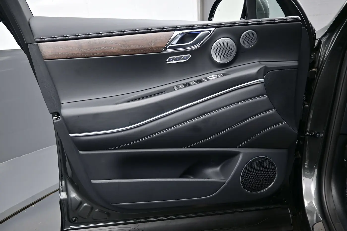 2026 Genesis GV80 - $63,995