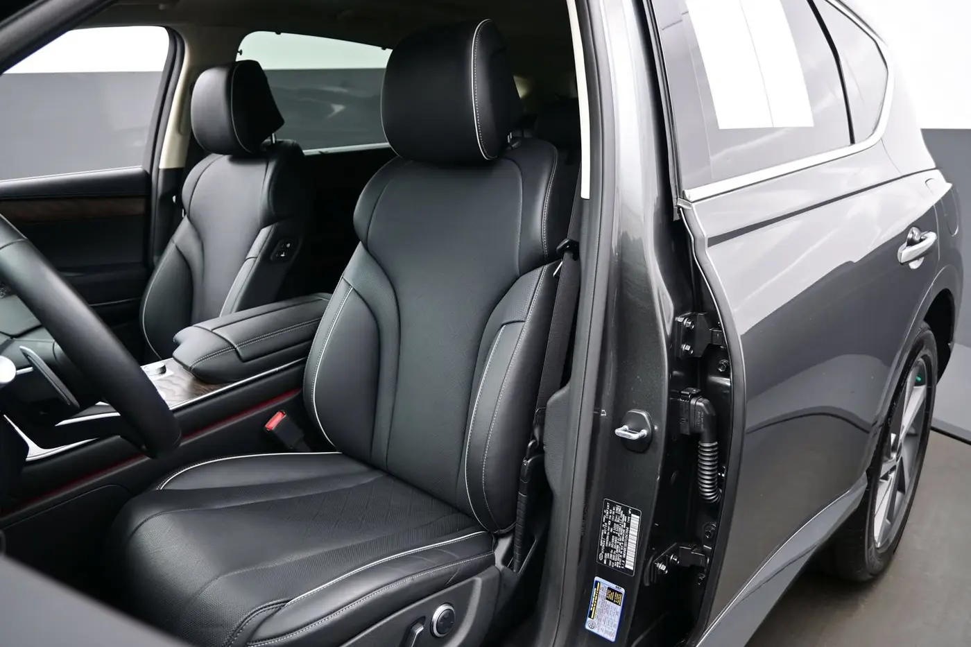 2026 Genesis GV80 - $63,995