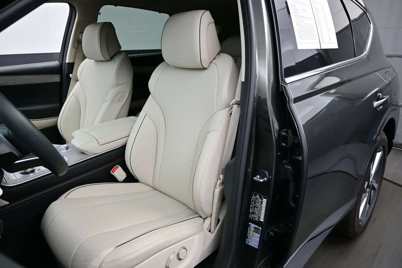 2026 Genesis GV80 - $62,949
