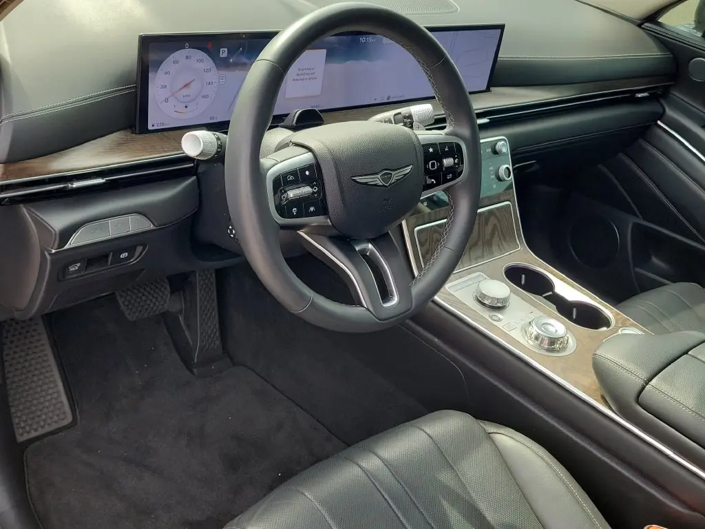 2025 Genesis GV80 - $52,299