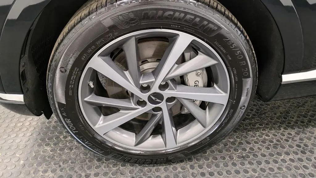 2026 Genesis GV80 2.5T Advanced