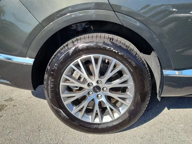 2026 Genesis GV80 - $52,740