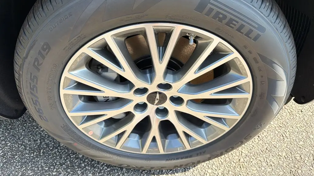 2026 Genesis GV80 2.5T