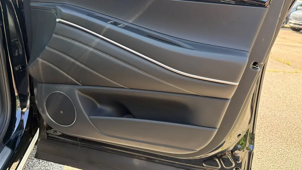 2026 Genesis GV80 2.5T