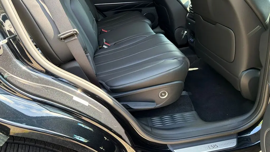 2026 Genesis GV80 2.5T