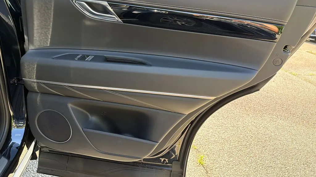 2026 Genesis GV80 2.5T