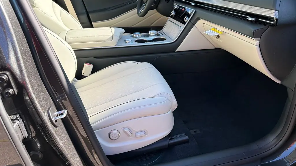 2026 Genesis GV80 2.5T Prestige