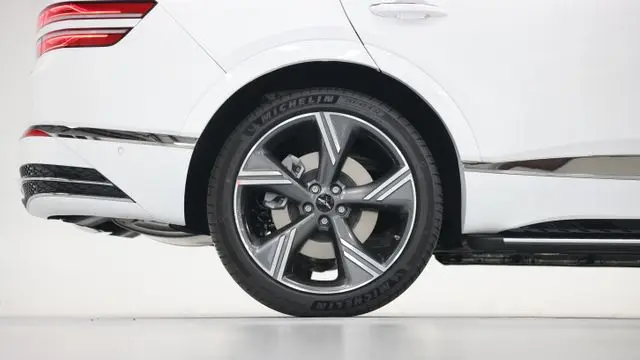 2026 Genesis GV80 2.5T Prestige