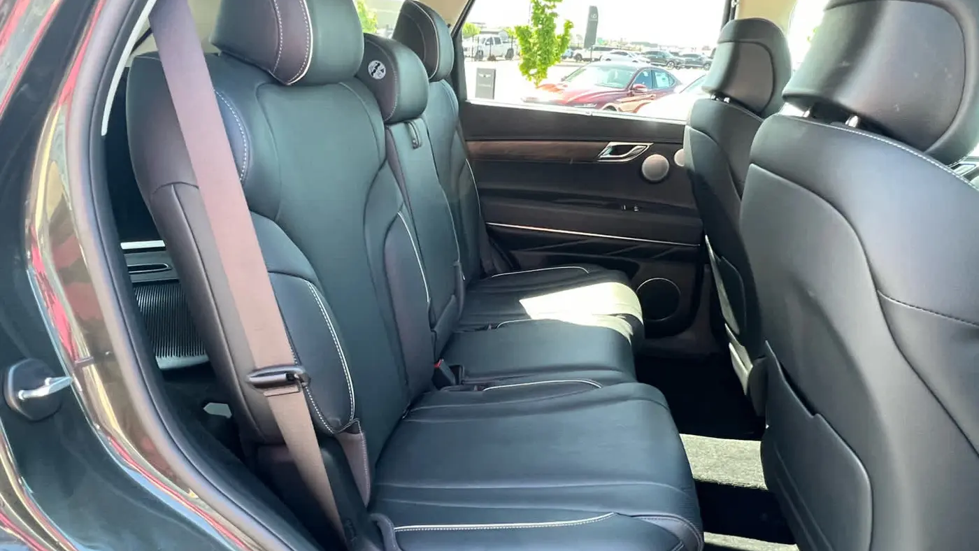 2025 Genesis GV80 2.5T Prestige