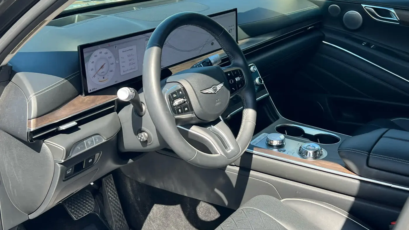 2025 Genesis GV80 2.5T Prestige
