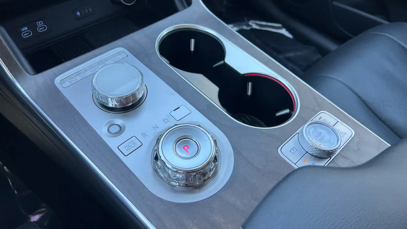 2025 Genesis GV80 2.5T Prestige