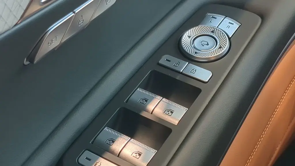 2025 Genesis GV80 2.5T Prestige