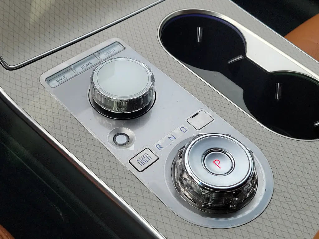2025 Genesis GV80 - $60,199