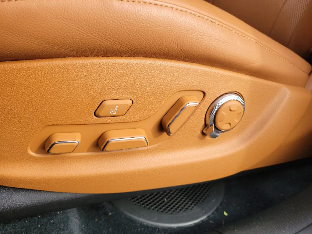 2025 Genesis GV80 - $60,199