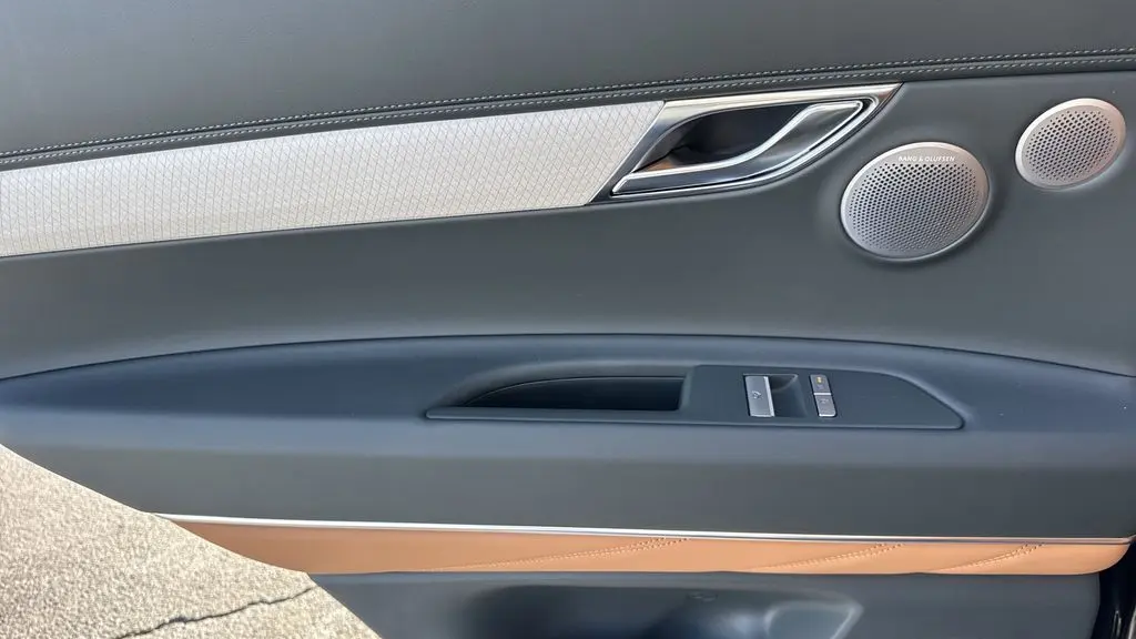 2026 Genesis GV80 2.5T Prestige