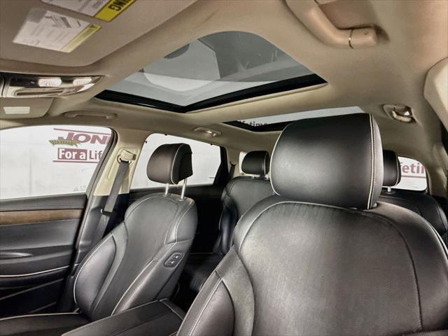 2021 Genesis GV80 - $29,960