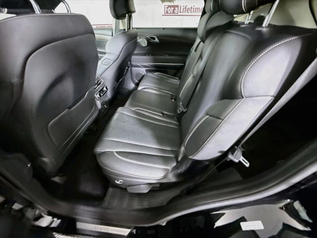 2021 Genesis GV80 - $29,960