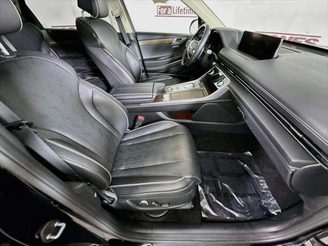 2021 Genesis GV80 - $29,960