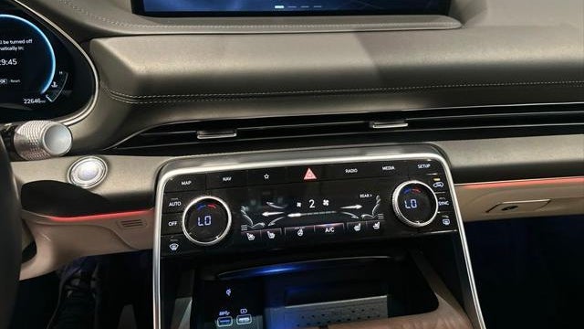 2024 Genesis GV80 3.5T