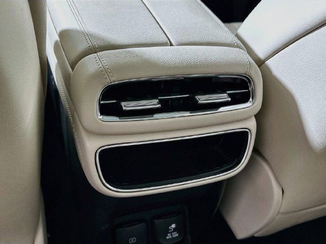 2021 Genesis GV80 - $27,423