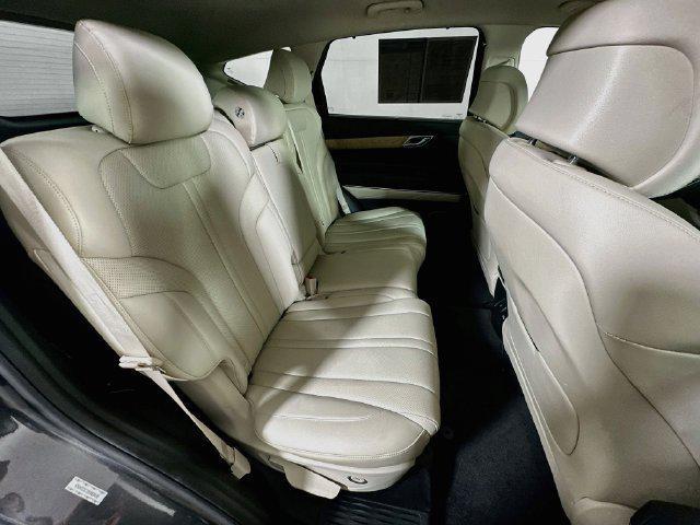2021 Genesis GV80 - $27,423