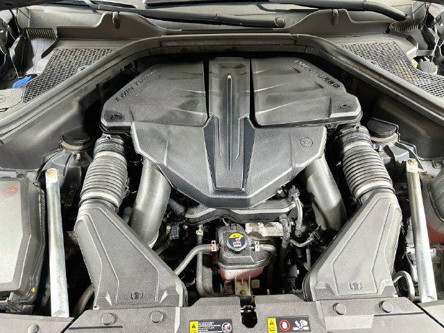 2021 Genesis GV80 - $27,423