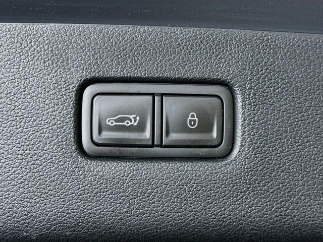 2023 Genesis GV80 - $42,989