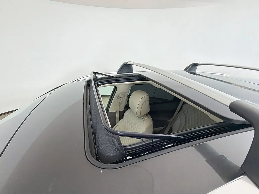 2024 Genesis GV80 - $34,349
