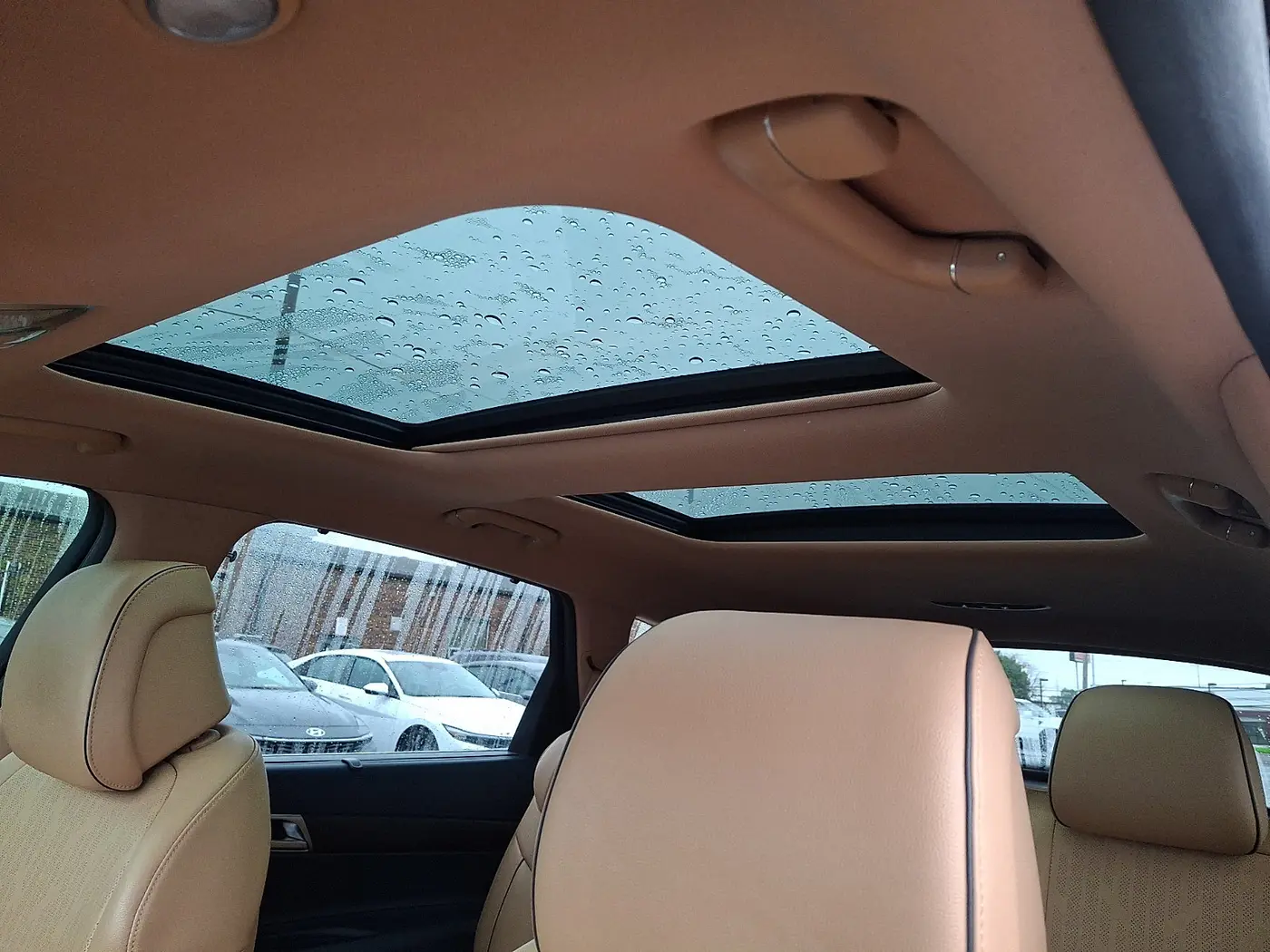 2021 Genesis GV80 - $25,900