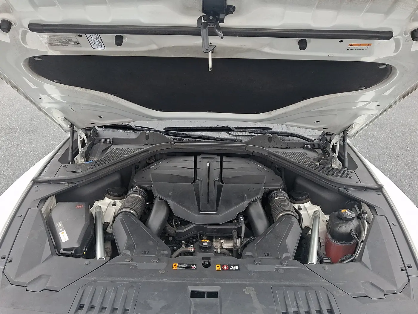 2021 Genesis GV80 - $25,900