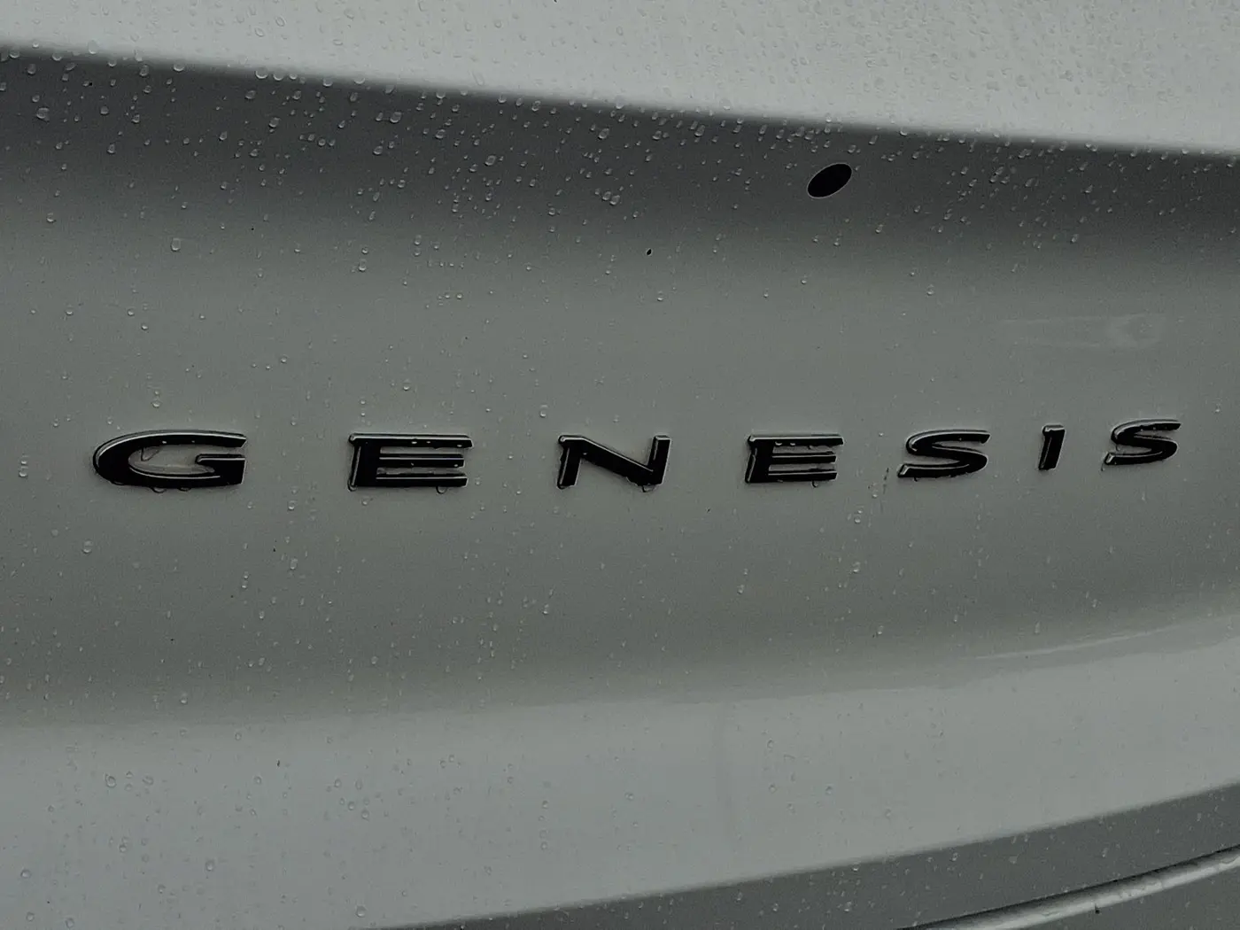 2021 Genesis GV80 - $25,900