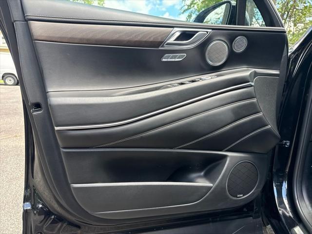 2024 Genesis GV80 - $57,999