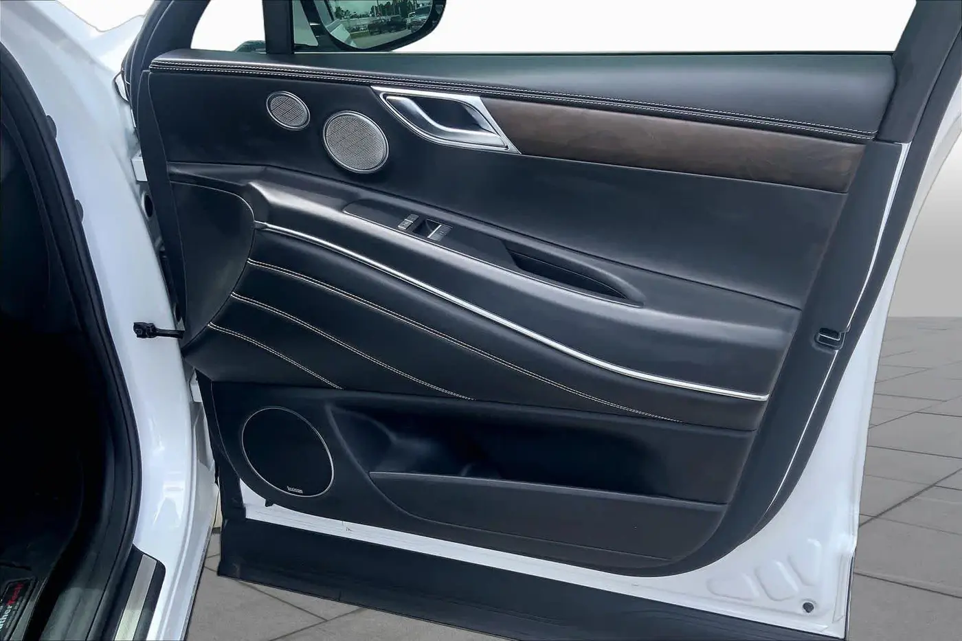 2021 Genesis GV80 - $31,989