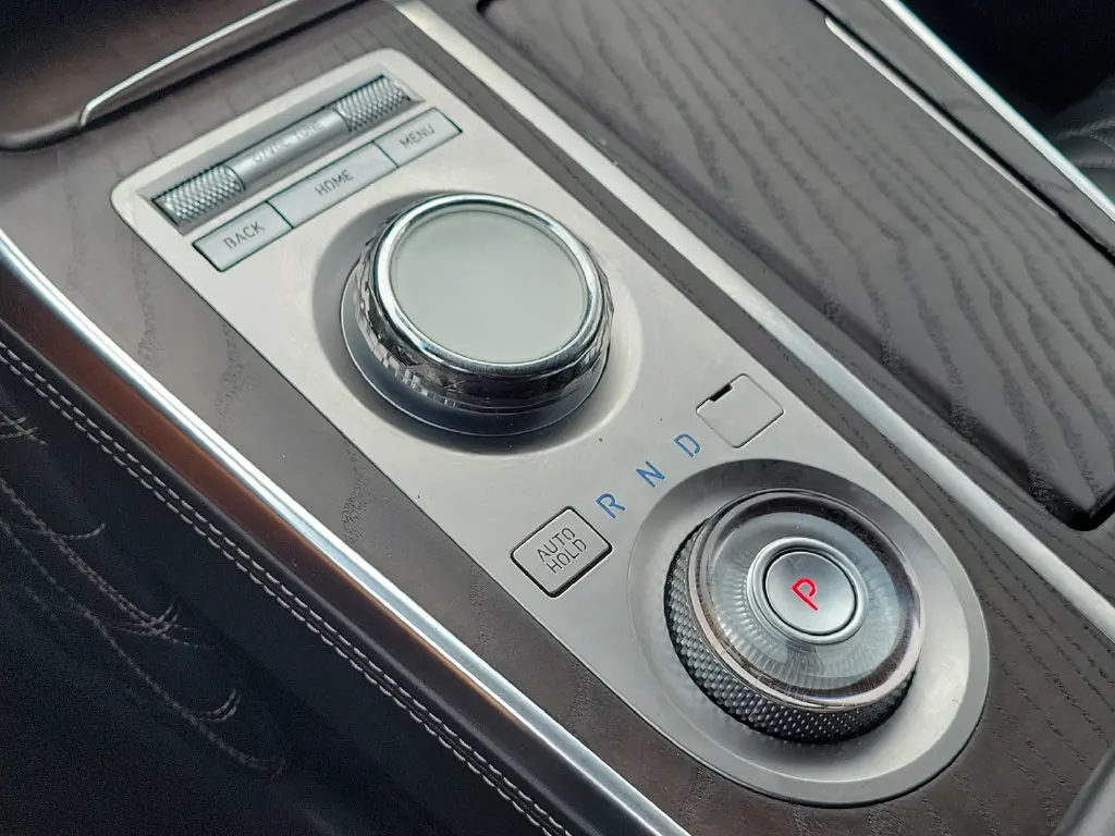 2024 Genesis GV80 - $55,199