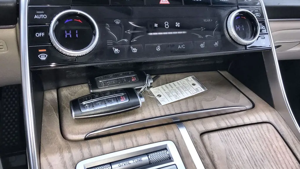 2024 Genesis GV80 3.5T Prestige Signature