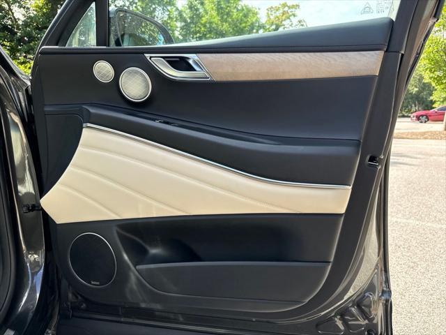 2024 Genesis GV80 - $52,999