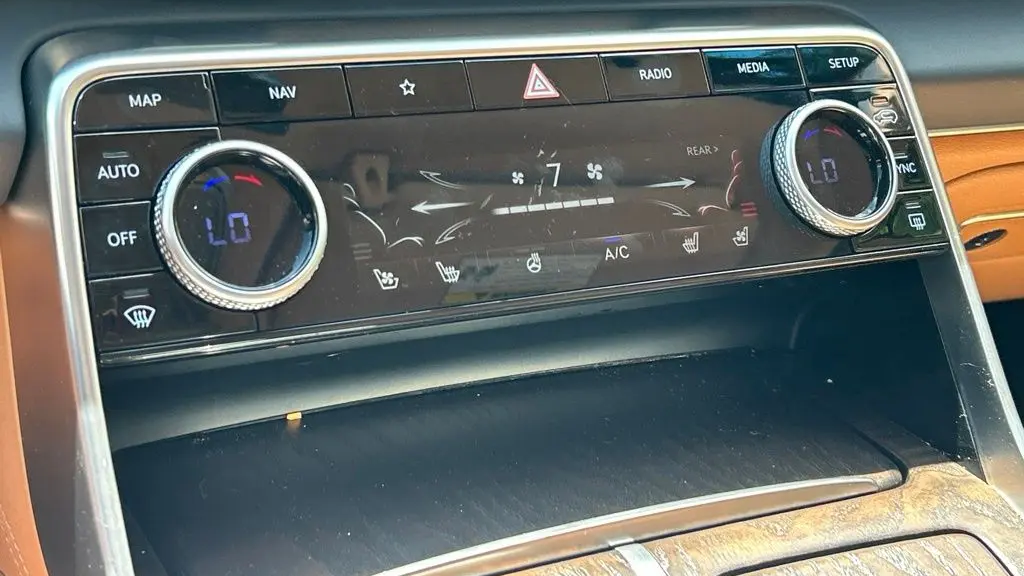 2024 Genesis GV80 3.5T