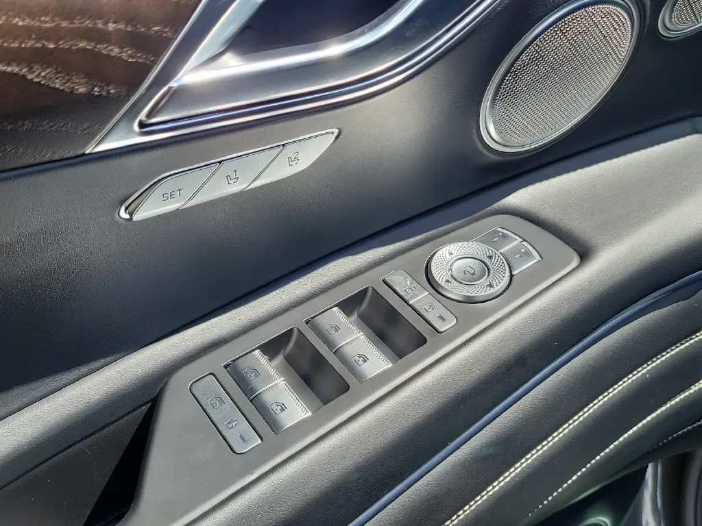 2024 Genesis GV80 - $46,049