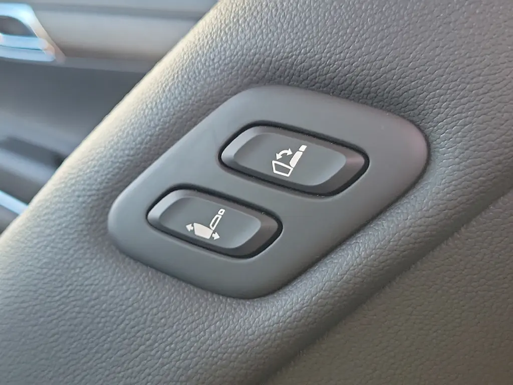 2024 Genesis GV80 - $46,049