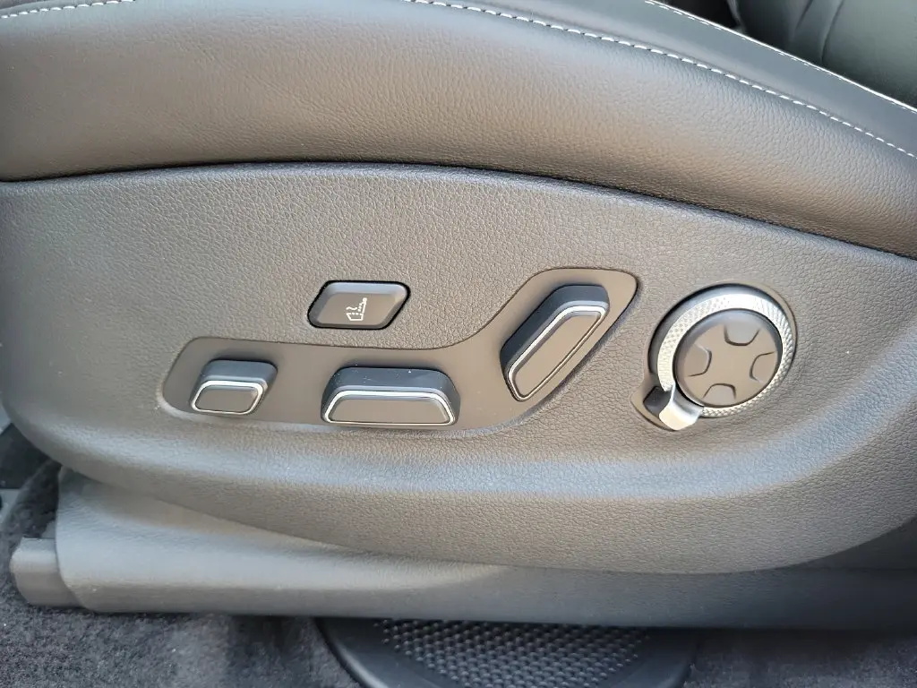 2026 Genesis GV80 - $78,999