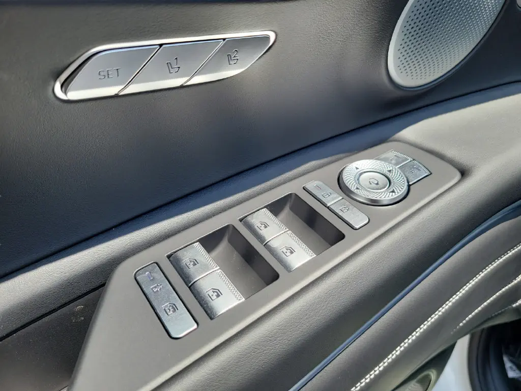 2026 Genesis GV80 - $78,699