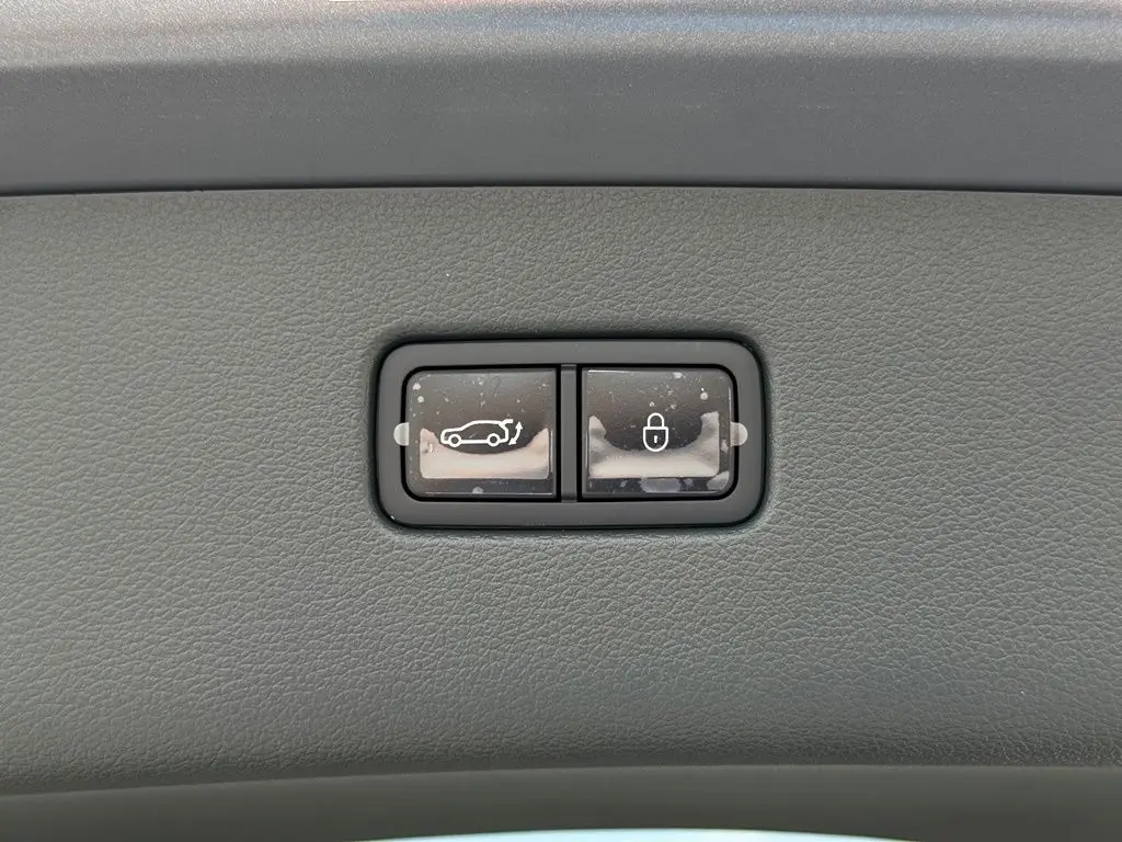 2026 Genesis GV80 - $75,351