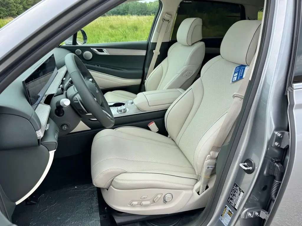 2026 Genesis GV80 - $75,351