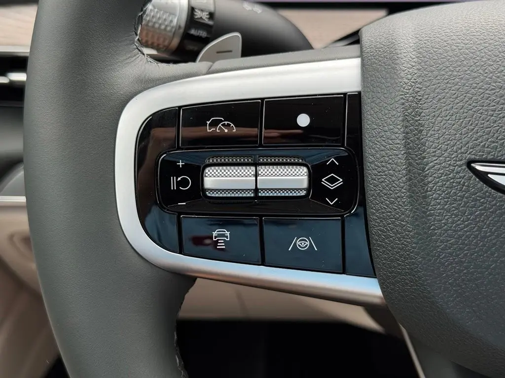 2026 Genesis GV80 - $75,351