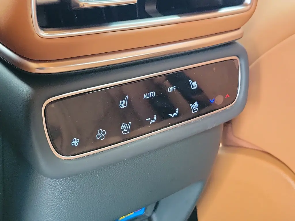 2025 Genesis GV80 - $67,999