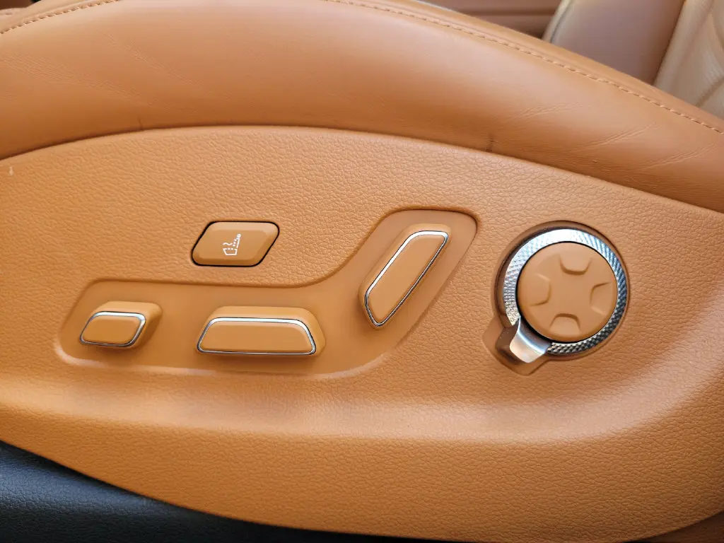 2025 Genesis GV80 - $67,999