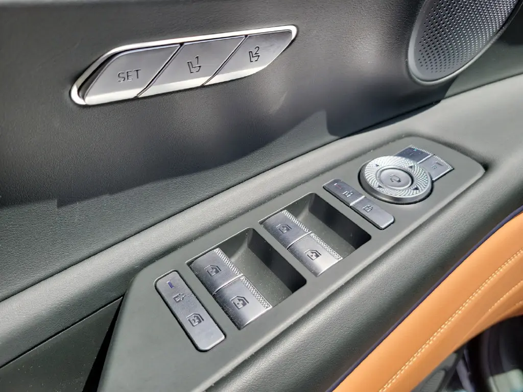 2025 Genesis GV80 - $67,999