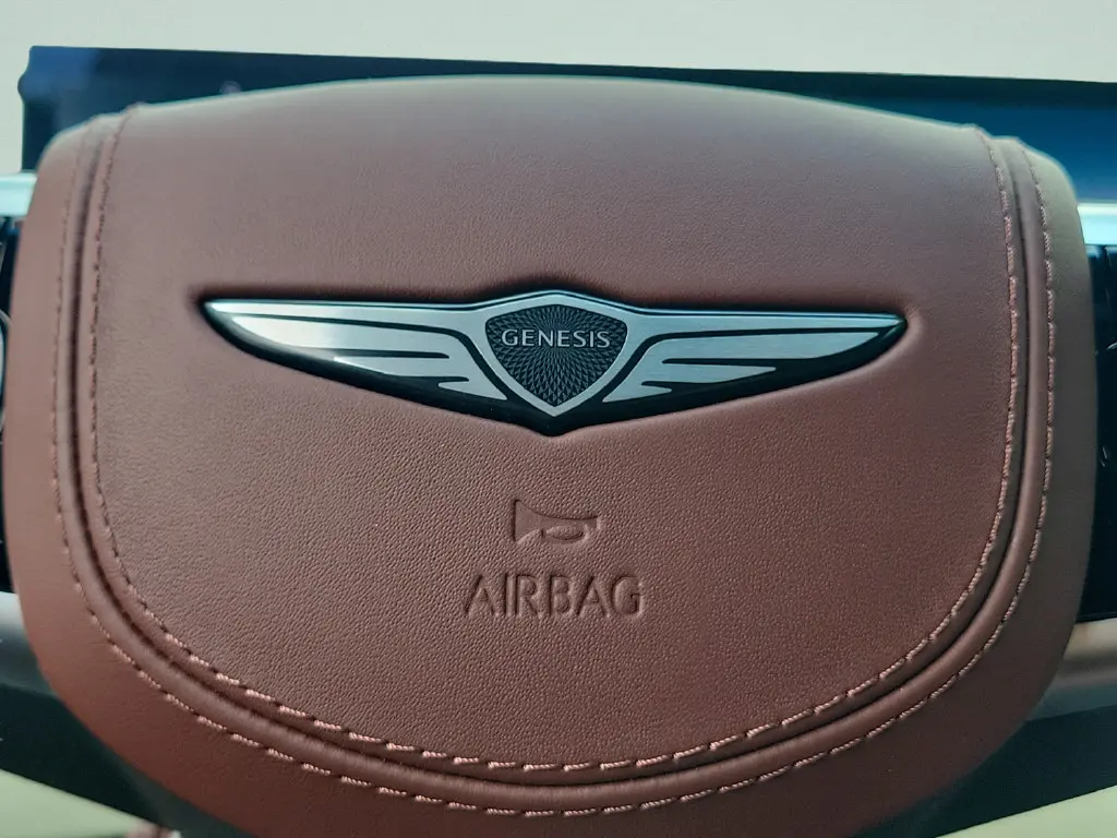 2025 Genesis GV80 - $67,199