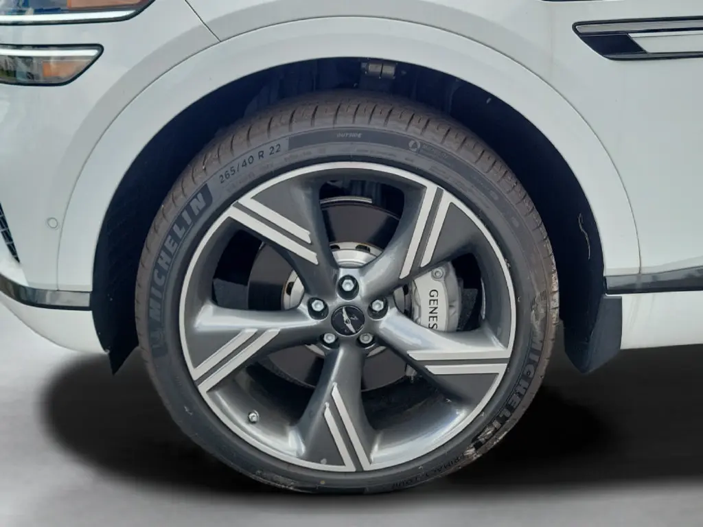 2025 Genesis GV80 - $69,199
