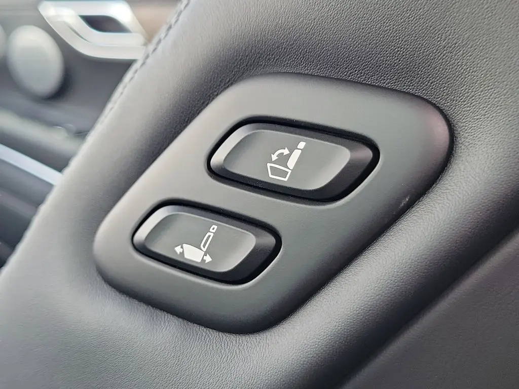 2026 Genesis GV80 - $85,400